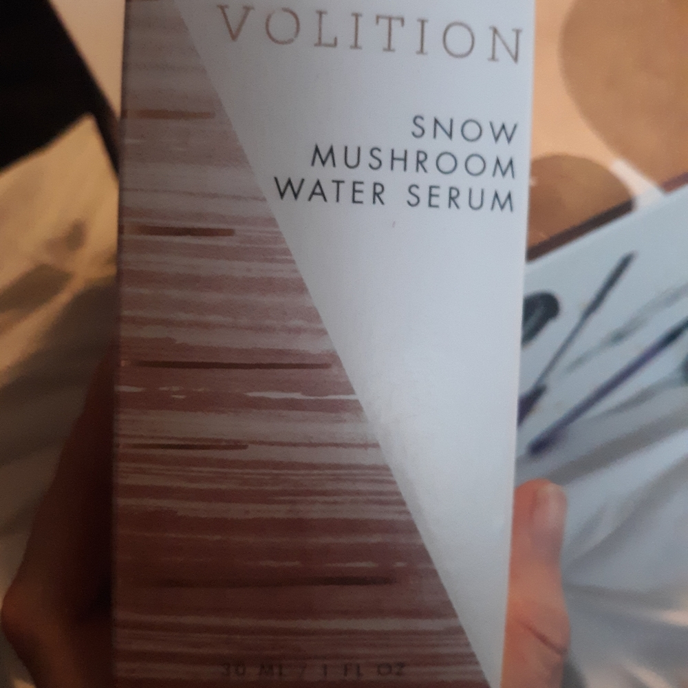 Water serum